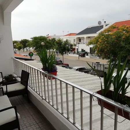 A Toca Do Grilo Hotel การ์วัลลัล ภายนอก รูปภาพ